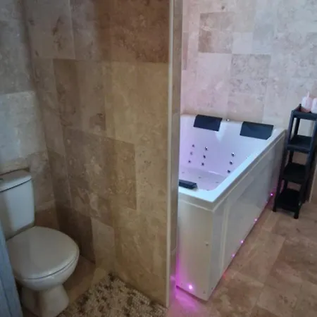 Lodge Jacuzzi Stany&illan *